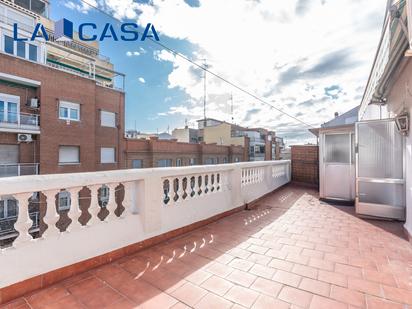 Exterior view of Flat for sale in  Madrid Capital  with Terrace