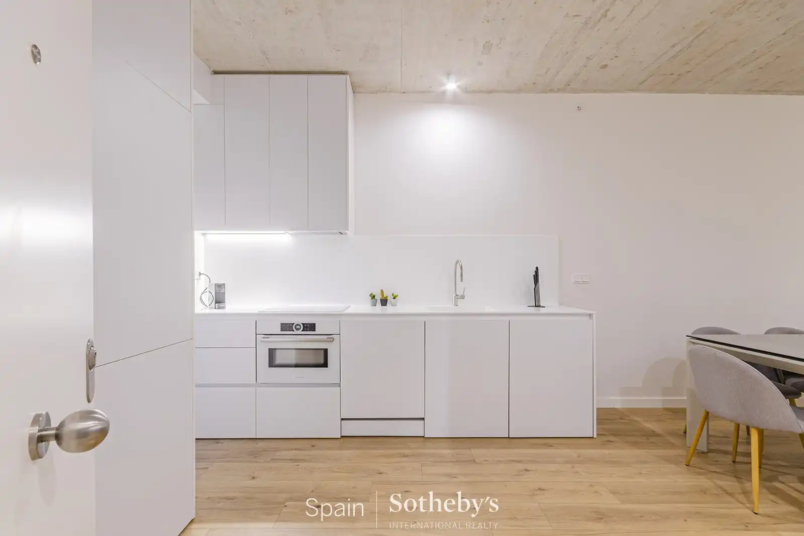 Apartament amb ascensor en venda a Ciutat Vella, imagen 5
