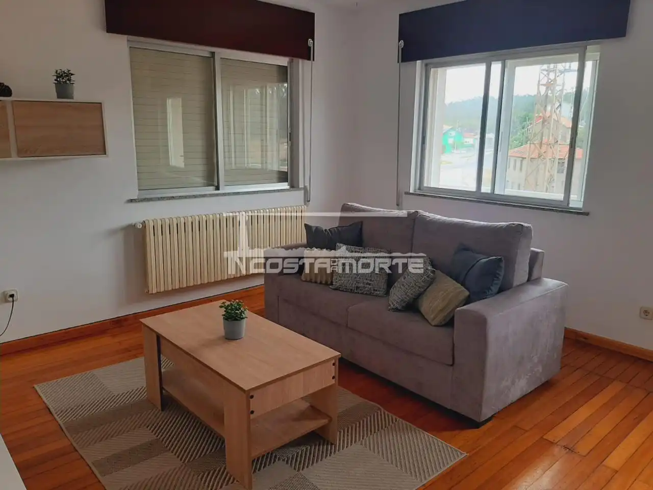 Sala d'estar de Pis en venda en Mazaricos amb Calefacció, Parquet i Moblat