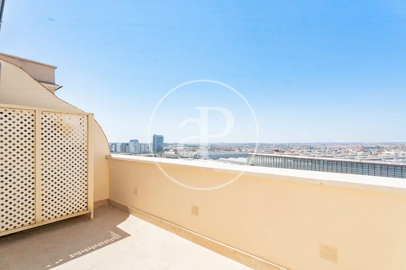 Terrasse von Dachboden zur Miete in Madrid mit Klimaanlage, Heizung und Terrasse