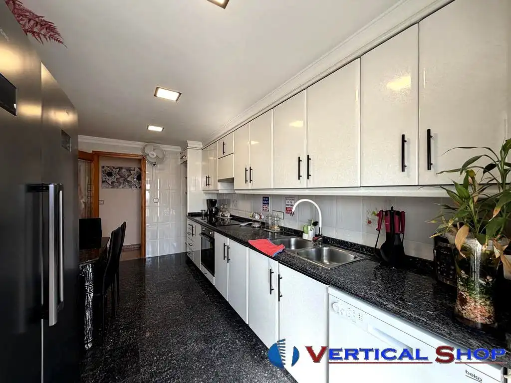Cocina de Piso en venta en Caudete