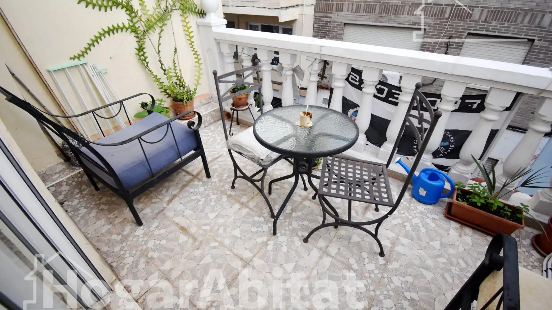 Balcony of Houses for sale in Castellón de la Plana / Castelló de la Plana  with Air Conditioner, Terrace and Furnished