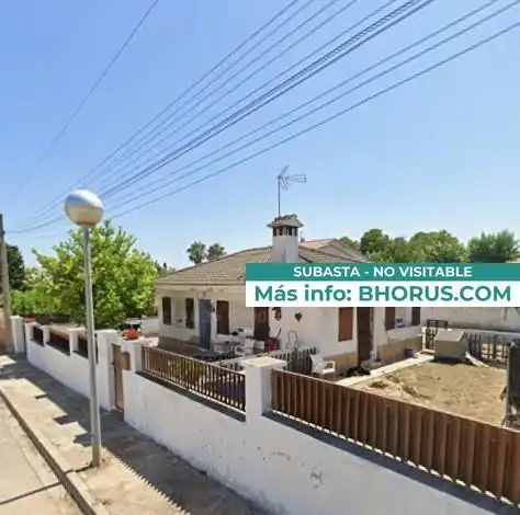 Casa amb piscina en venda a GARBI 4