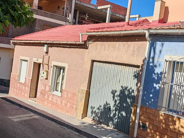 Garaje en Alquiler en Calle Juan Mateo Vera, 21 en San Miguel de Salinas
