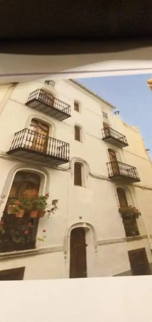 Vista exterior de Piso en venta en Morella con Horno, Lavadora y Microondas