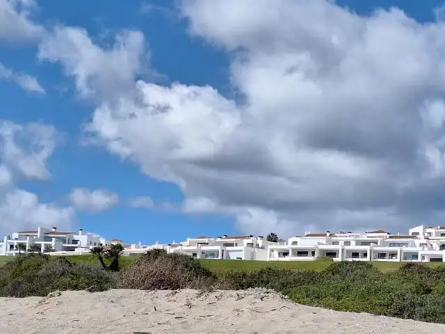 Exterior view of Duplexes for rent in La Alcaidesa  with Air Conditioner, Heating and Private garden