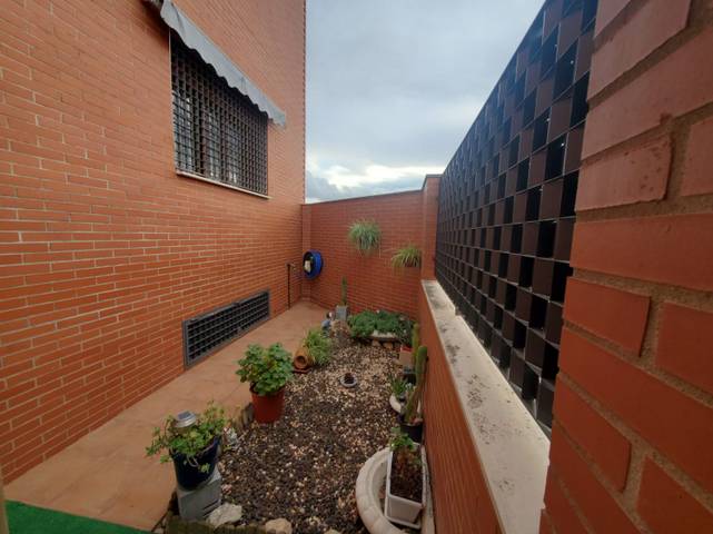 Casa-chalet en Venta en Fernán Caballero