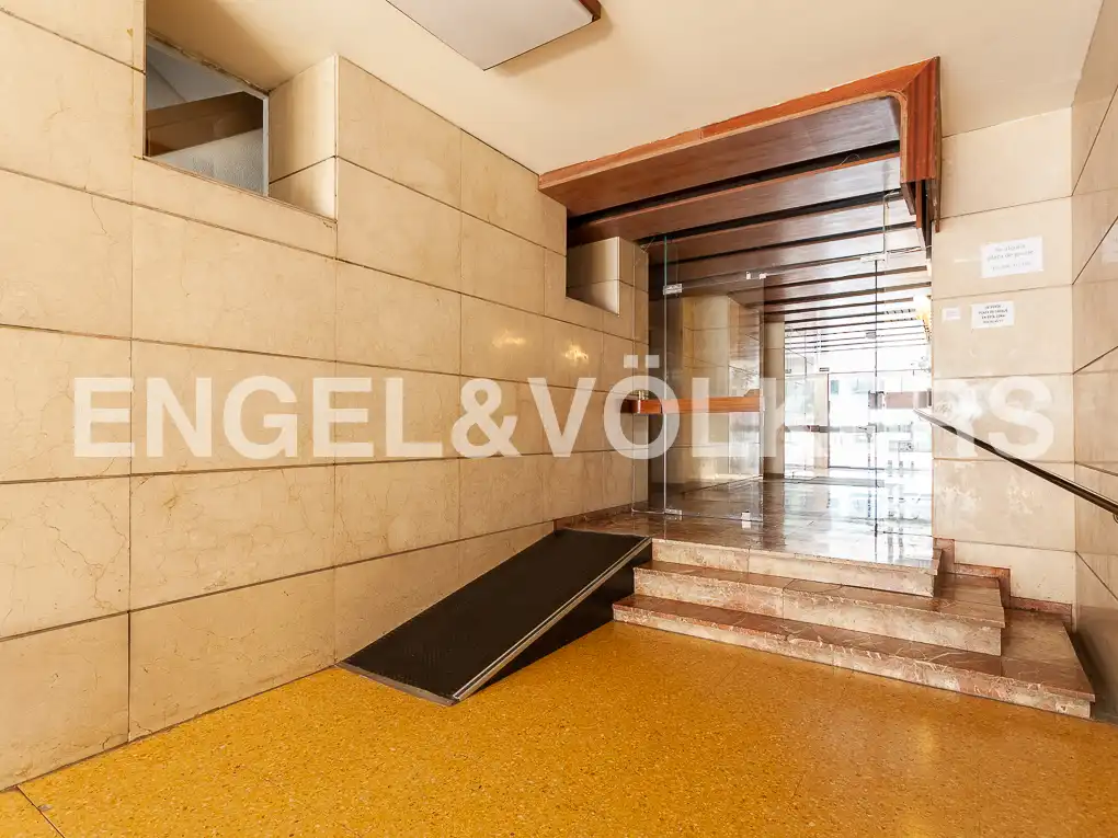 Flat for rent in Valencia  with Air Conditioner, Heating and Terrace