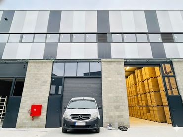 Nau industrial de lloguer a Calle San Mames 36