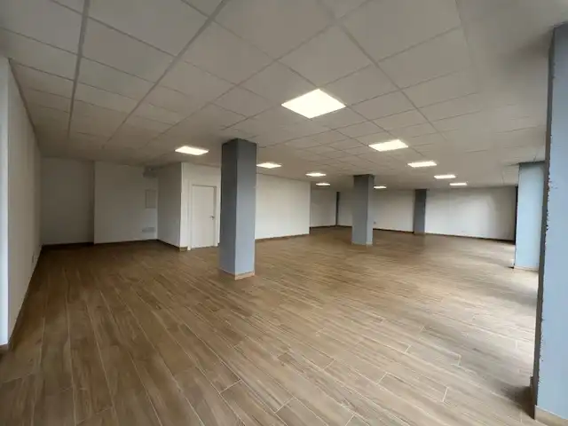 Commercial properties for rent in Santander