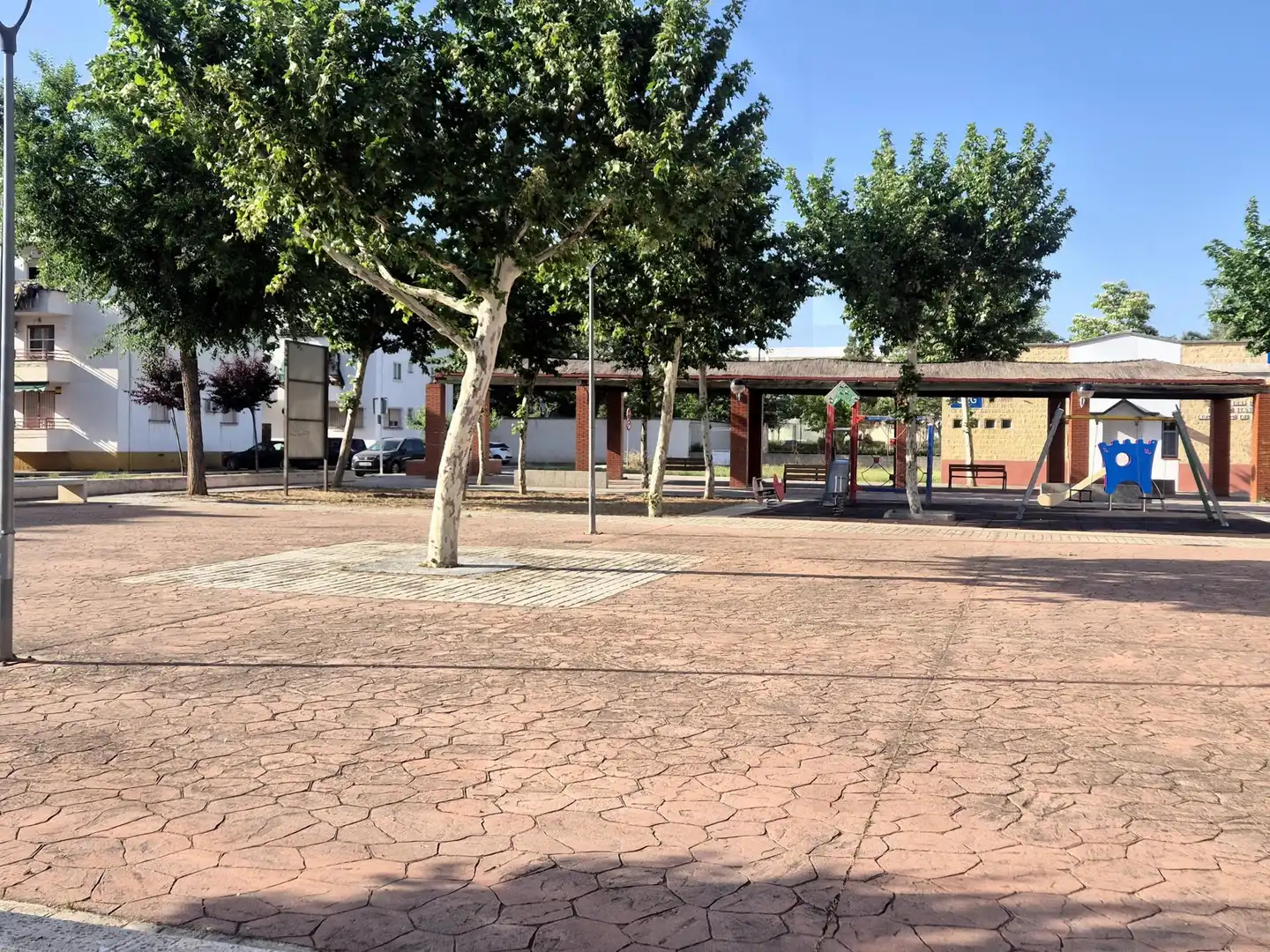 Aparcament de Local en venda en Montijo amb Calefacció