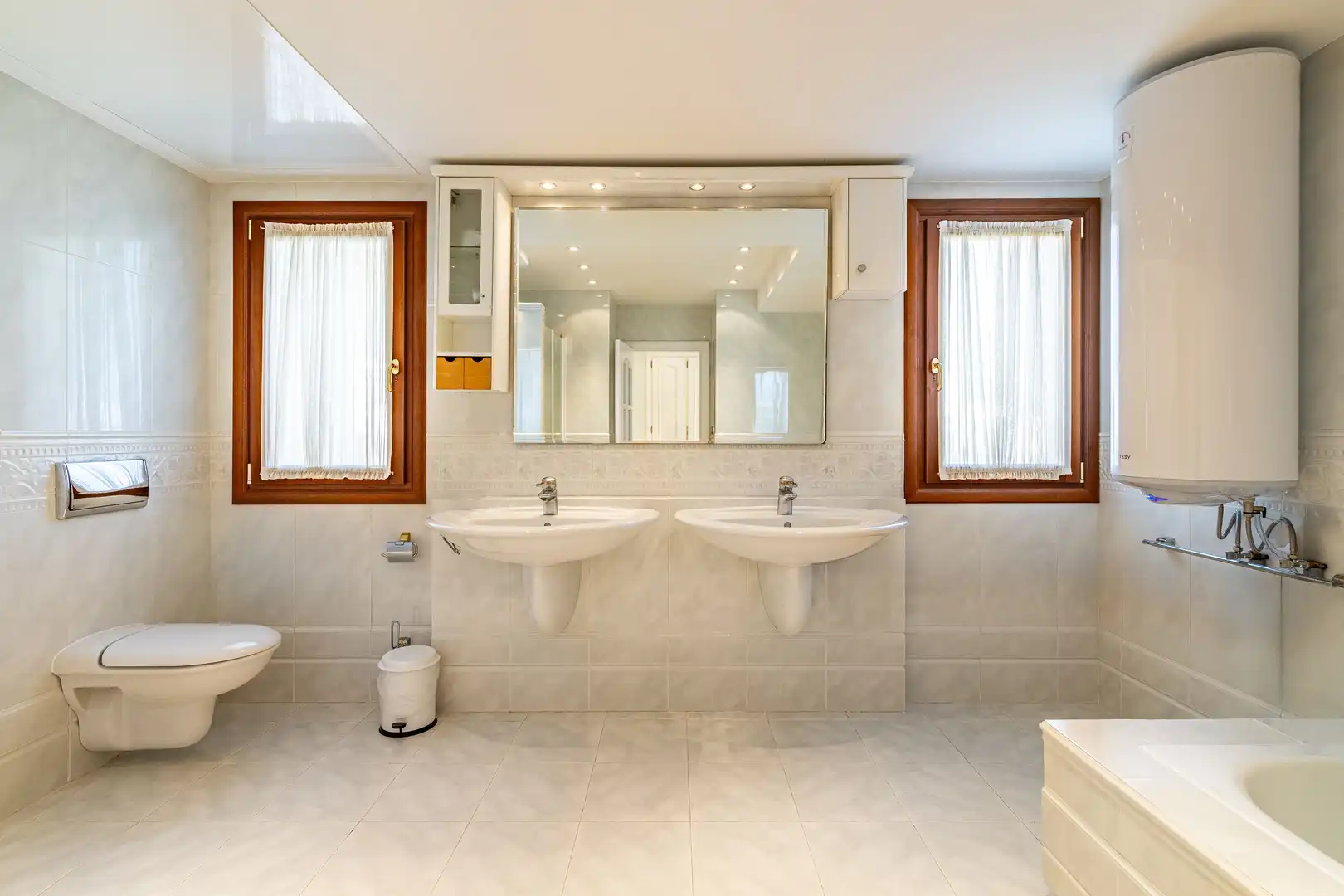 House with pool for sale in Calle Bolivia 1 1, imagen 14