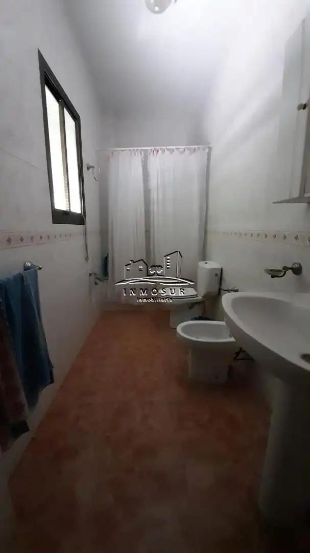 Baño de Casa o chalet en venta en Lucena con Trastero y Piscina