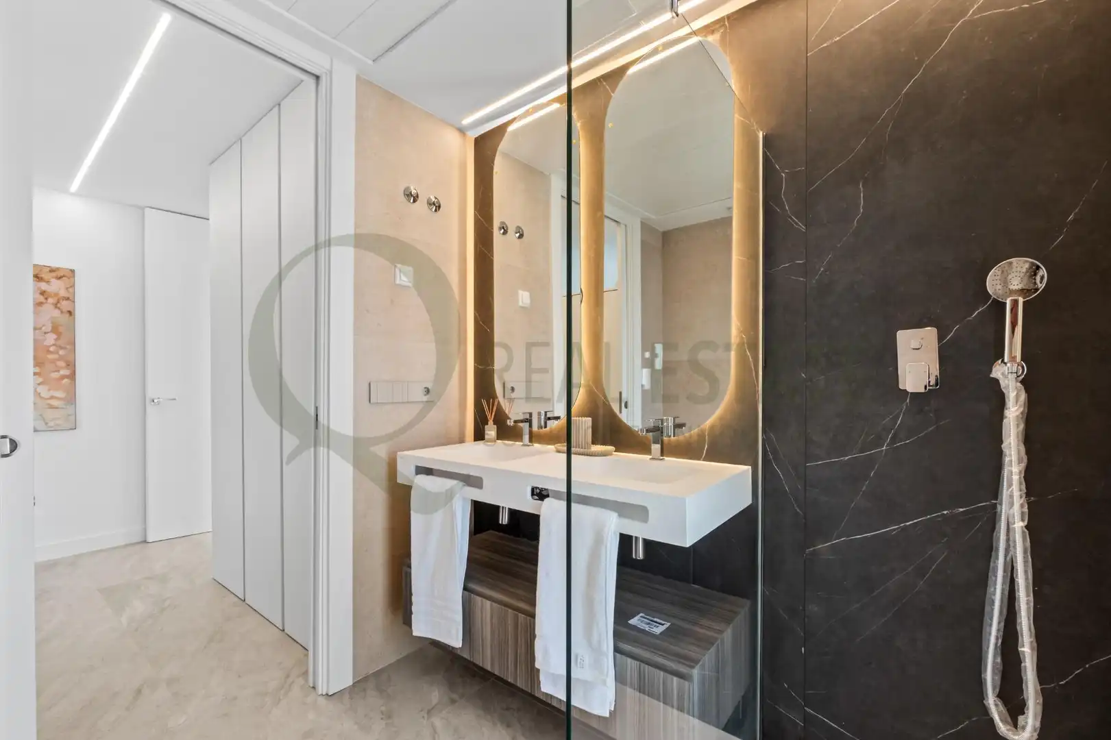 Baño de Casa o chalet en venta en Benidorm con Aire acondicionado, Calefacción y Jardín privado