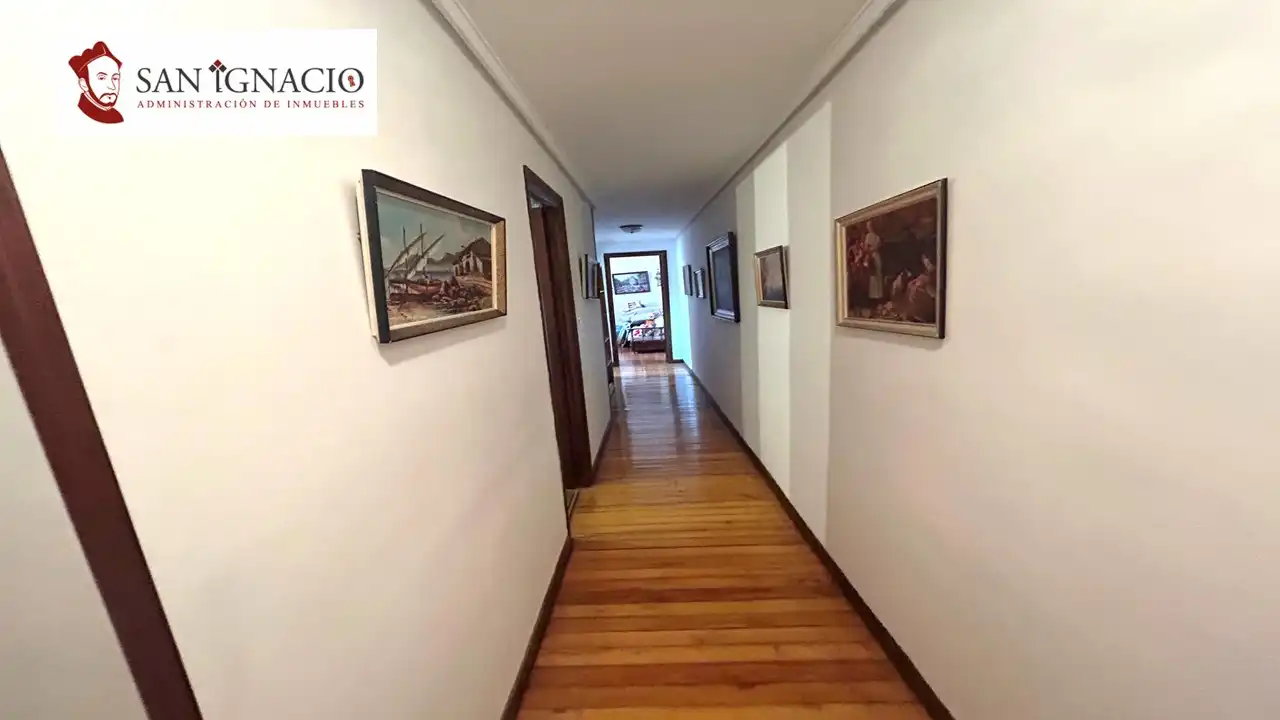 Piso en venta en Villarcayo de Merindad de Castilla la Vieja con Terraza y Amueblado