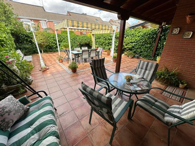 Casa adosada en Venta en Las Américas