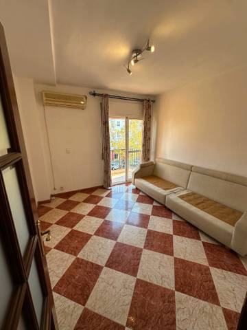 Piso en Venta en Avenida de Alvar Núñez, 64 en Barrio León