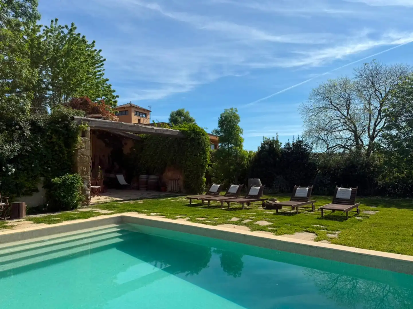 Piscina de Finca rústica en venta en Vilademuls