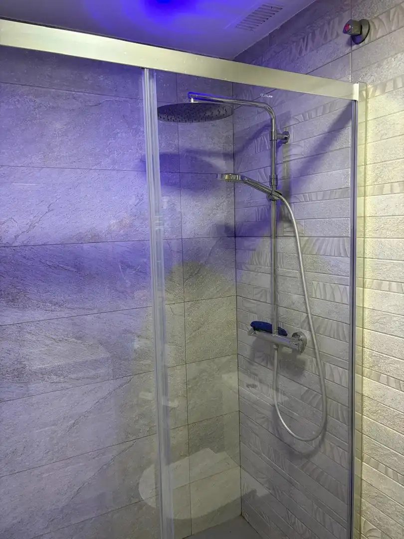 Bany de Casa adosada de lloguer en Carcaixent amb Piscina comunitària