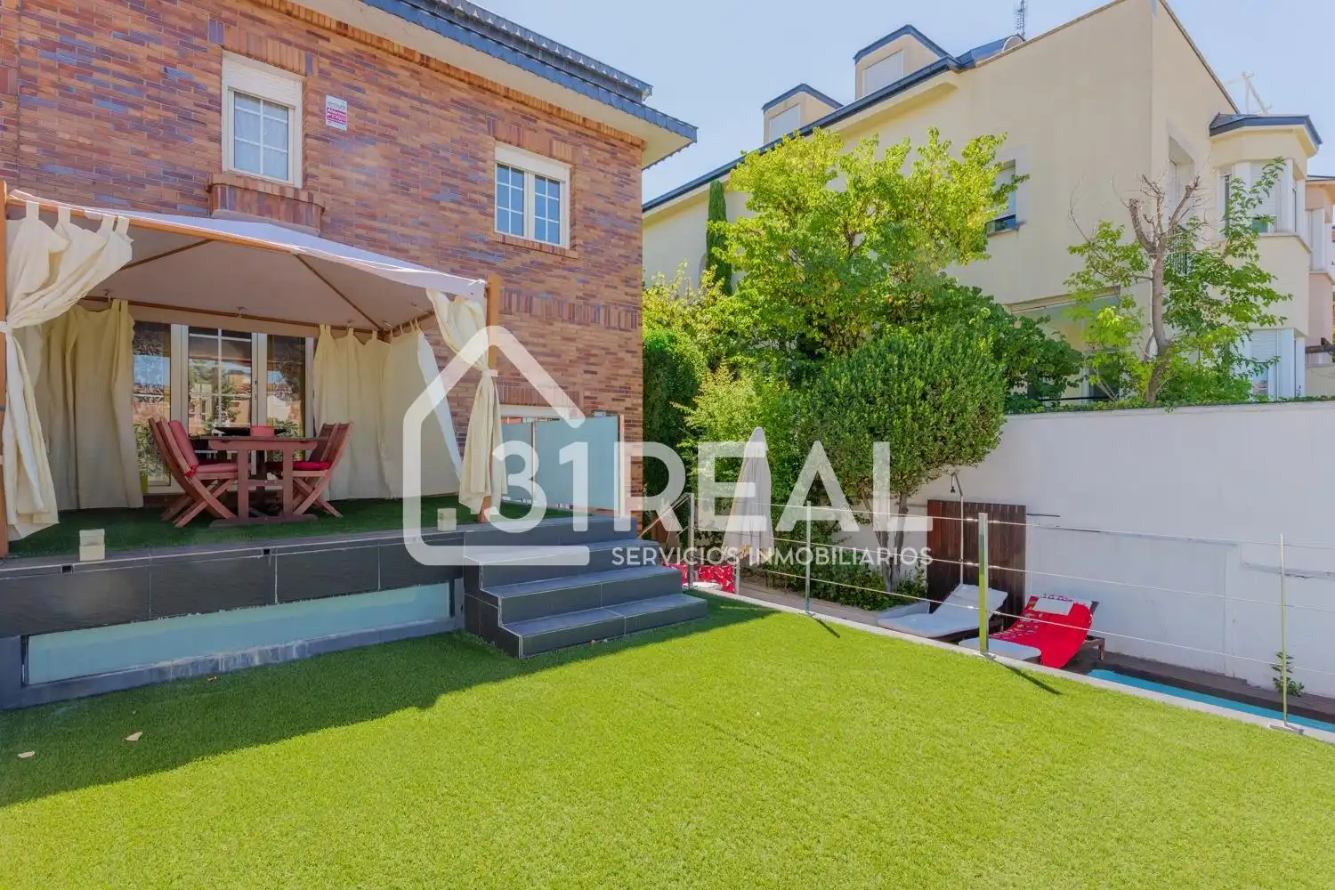 Jardín de Casa o chalet en venta en Madrid con Aire acondicionado, Calefacción y Jardín privado