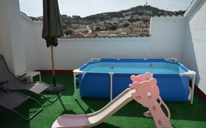 Swimming pool of House or chalet for sale in Calafell  with Terrace and Balcony