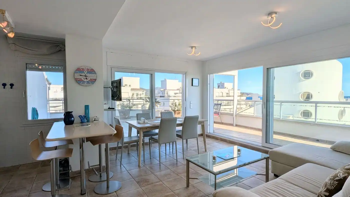 Comedor de Ático en venta en Empuriabrava con Aire acondicionado, Calefacción y Terraza