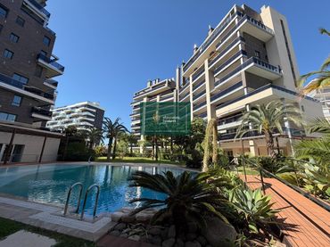 Piso con piscina en venta en MAESTRO JOSE GARBERI 5