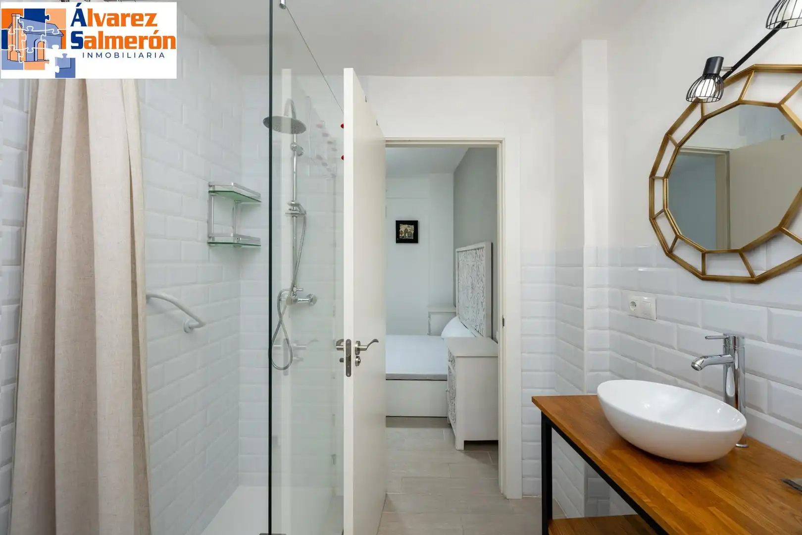 Piso en venta en Calle PEDRO ANTONIO DE ALARCON, Fígares