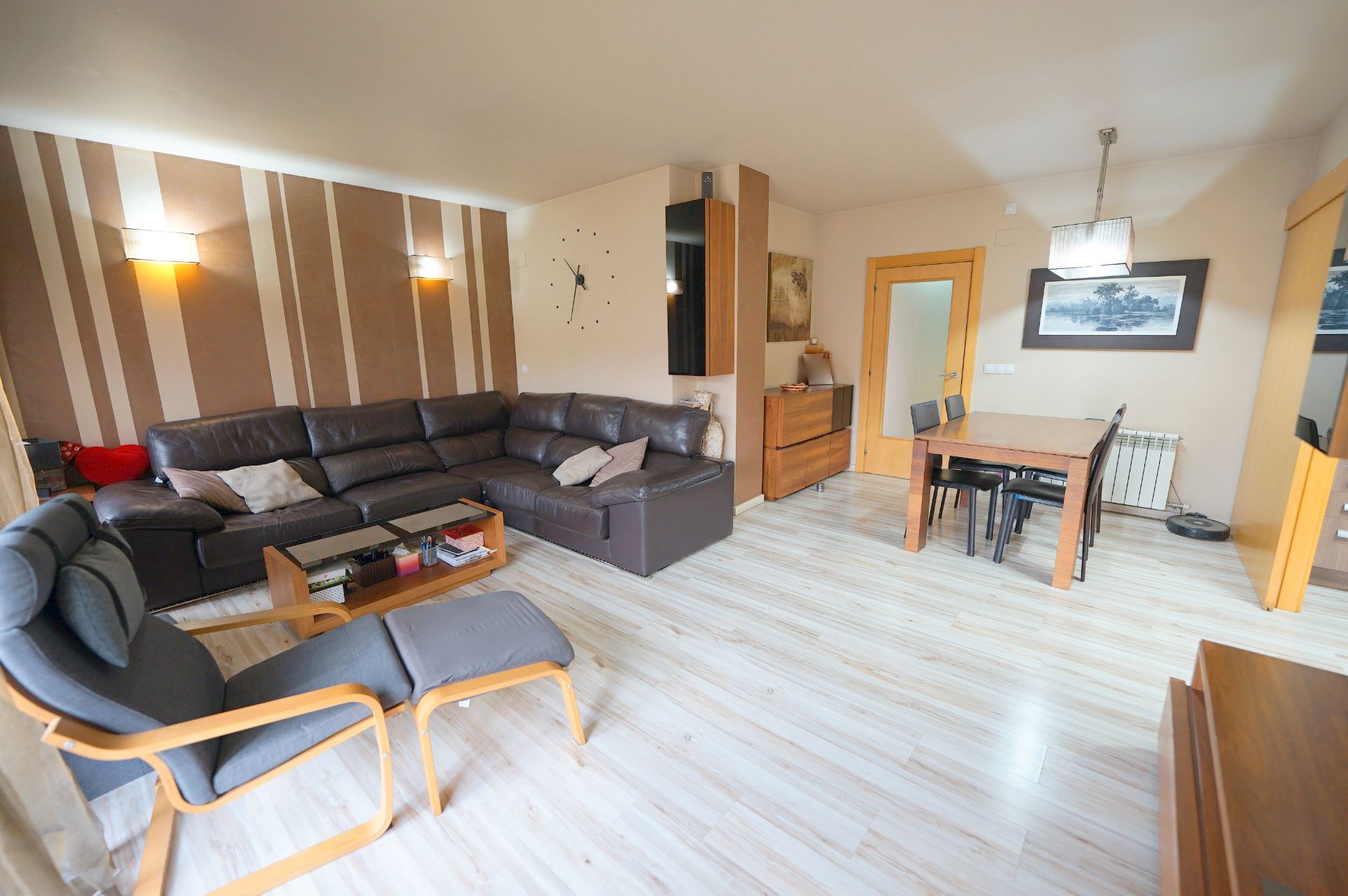 Living room of Flat for sale in  Barcelona Capital  with Air Conditioner, Heating and Parquet flooring