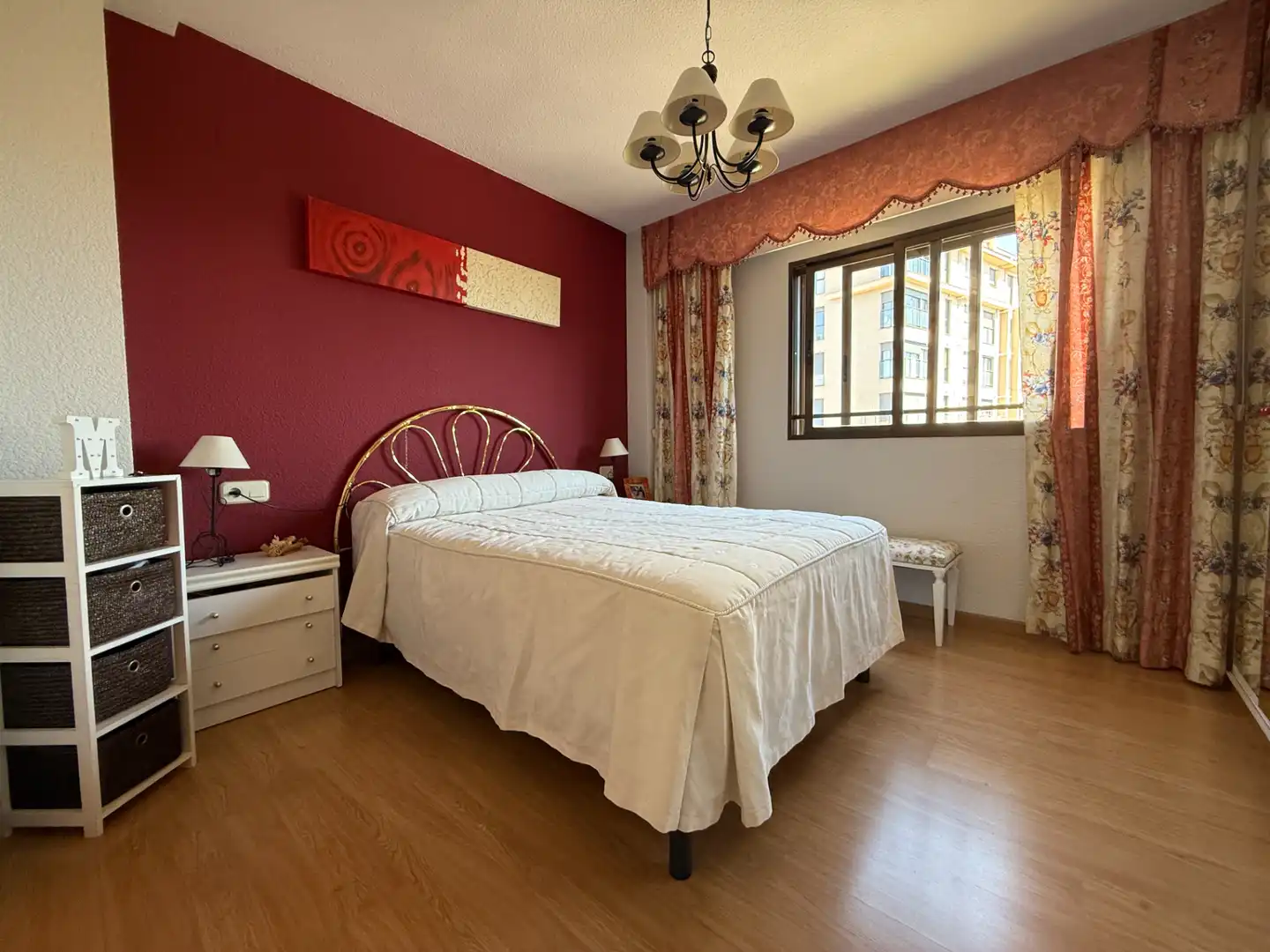 Habitación de Piso en venta en Castellón de la Plana / Castelló de la Plana con Aire acondicionado, Trastero y Horno
