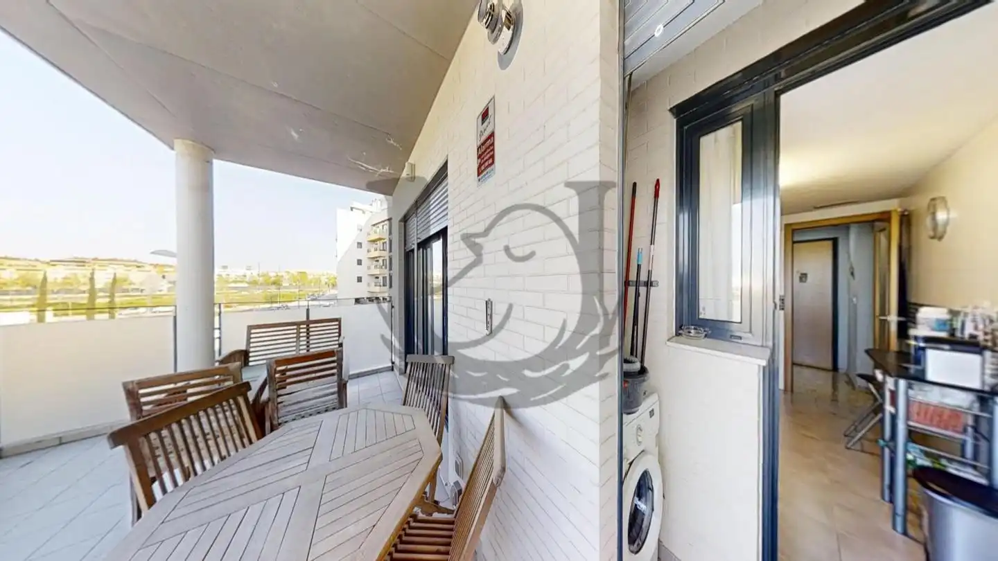 Terraza de Piso en venta en Silla con Aire acondicionado, Terraza y Trastero