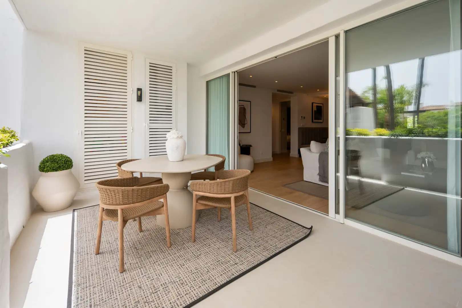 Apartamento con piscina en venta en Milla de Oro, imagen 6