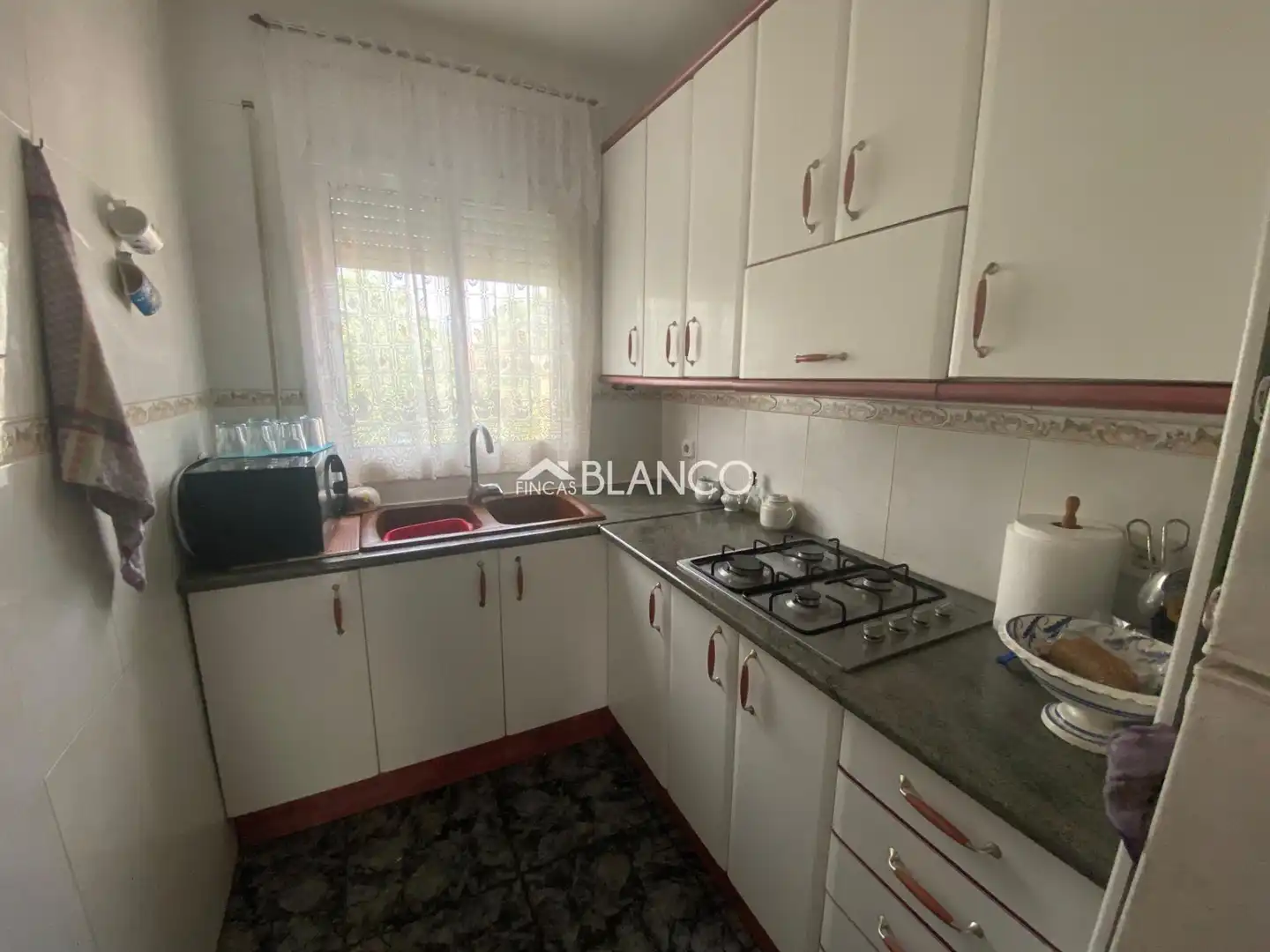 Cuina de Casa o xalet en venda en Piera amb Jardí privat, Moblat i Alarma