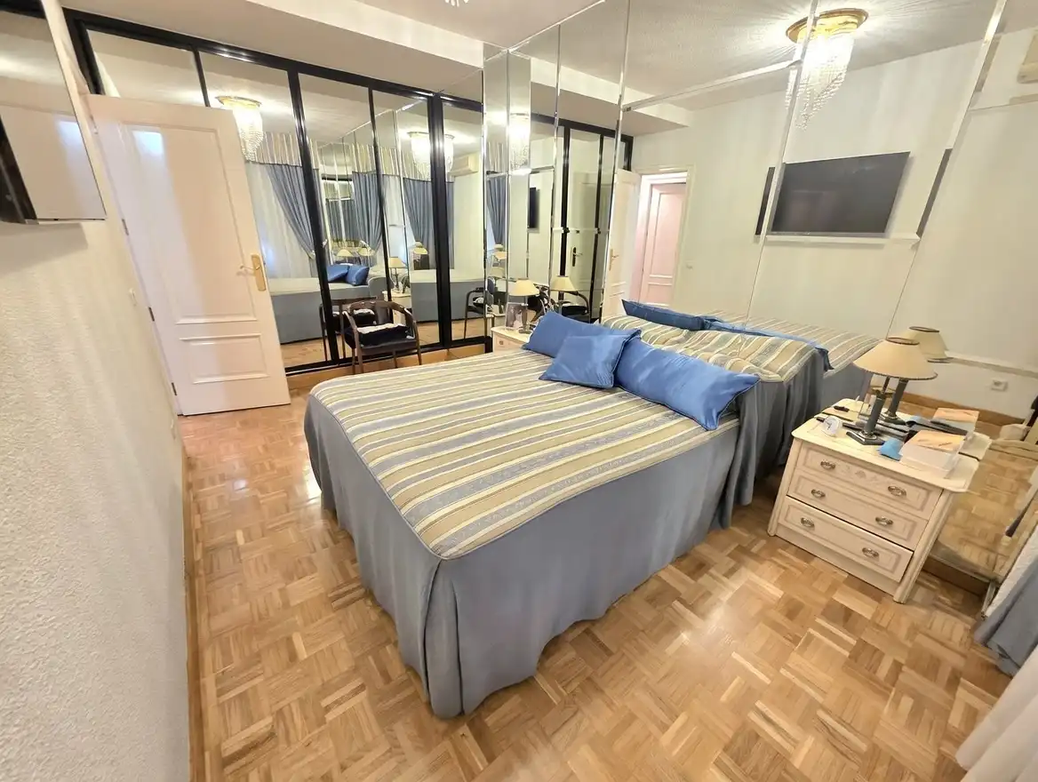 Flat with terrace for sale in Calle de Juan Duque, imagen 30