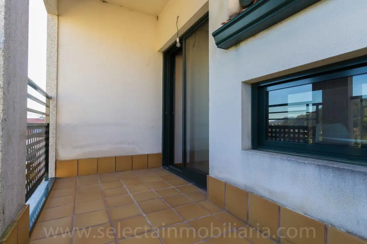 Terrasse von Dachboden zur Miete in Pontevedra Capital  mit Heizung, Terrasse und Schwimmbad