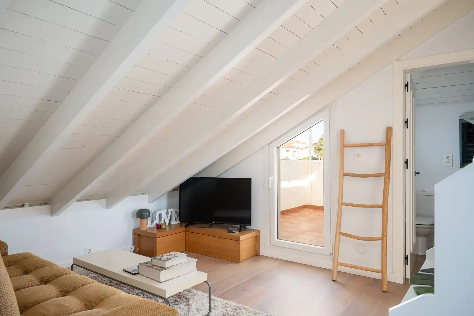 Sala d'estar de Casa o xalet en venda en Vélez-Málaga amb Terrassa