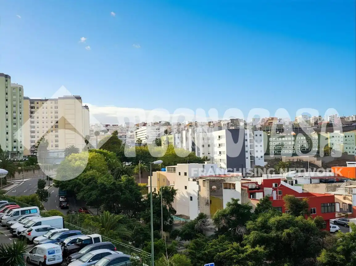 Vista exterior de Pis en venda en Las Palmas de Gran Canaria