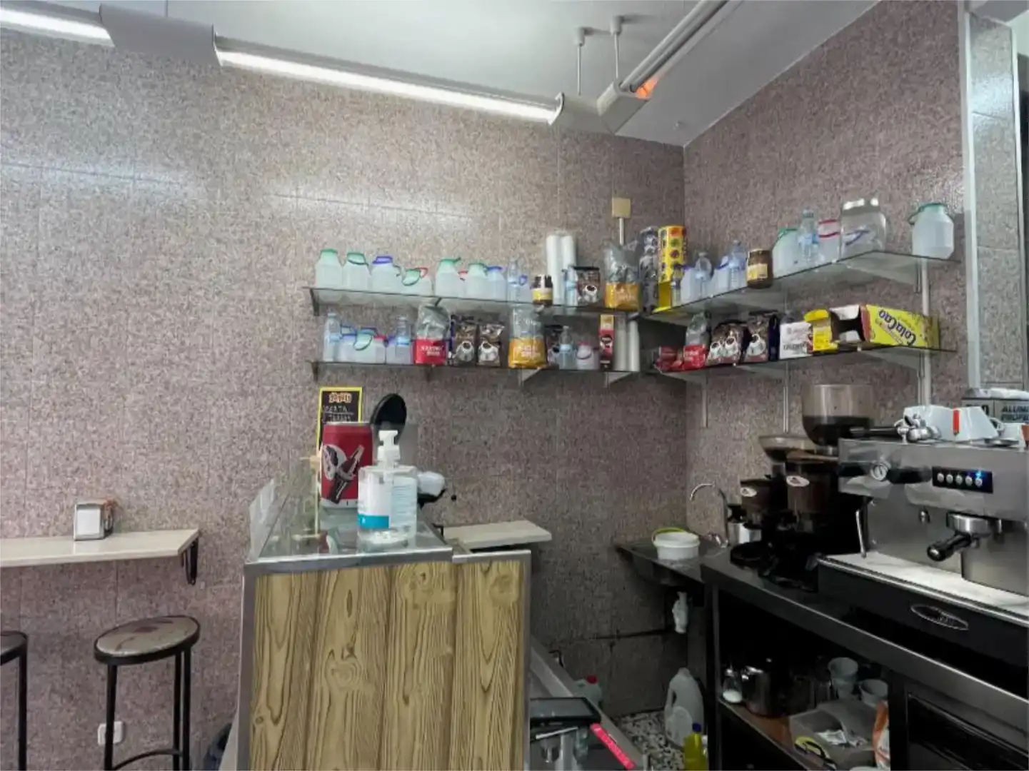 Cocina de Local en venta en San Isidro