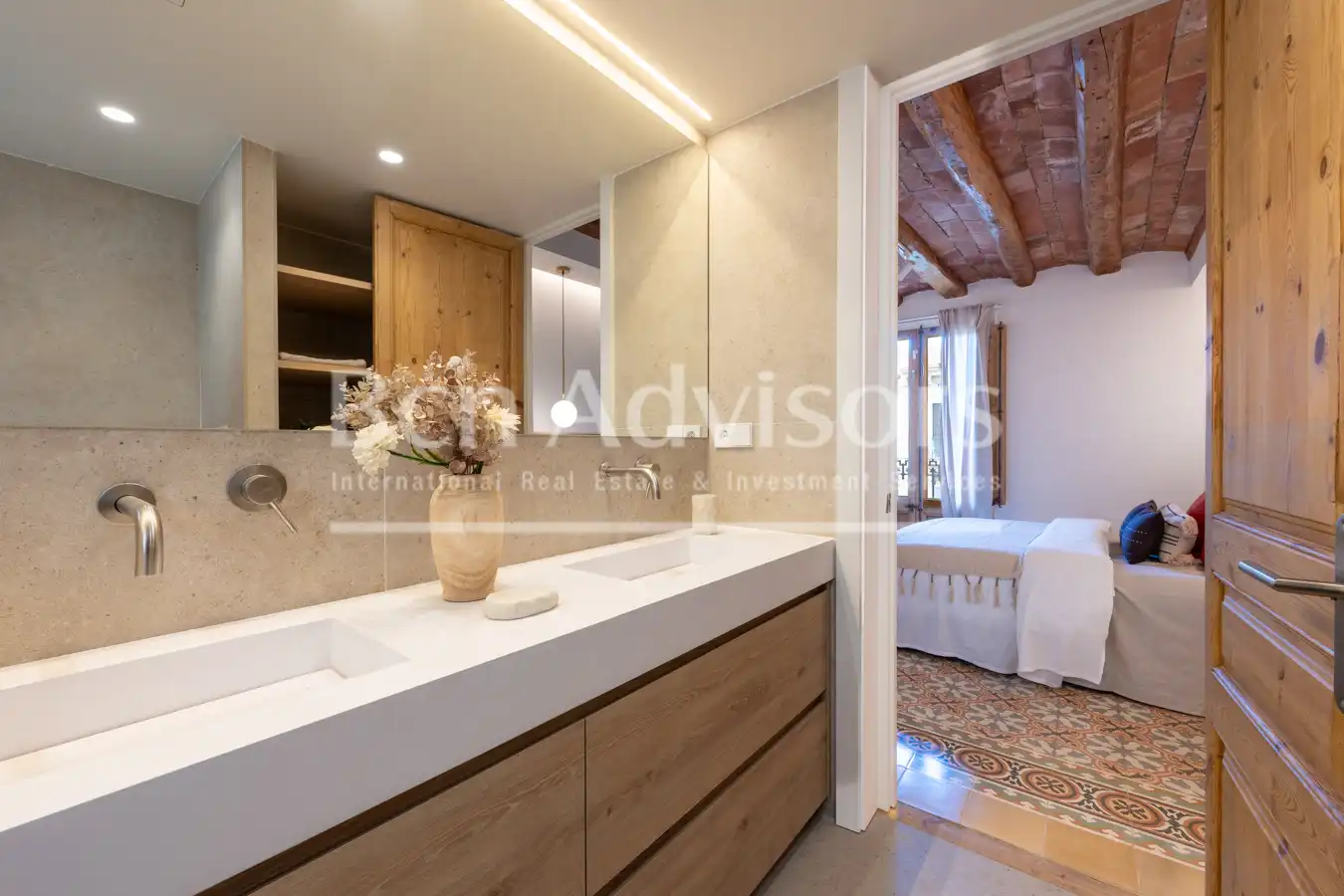 Piso con terraza en venta en Carrer de Girona, imagen 28
