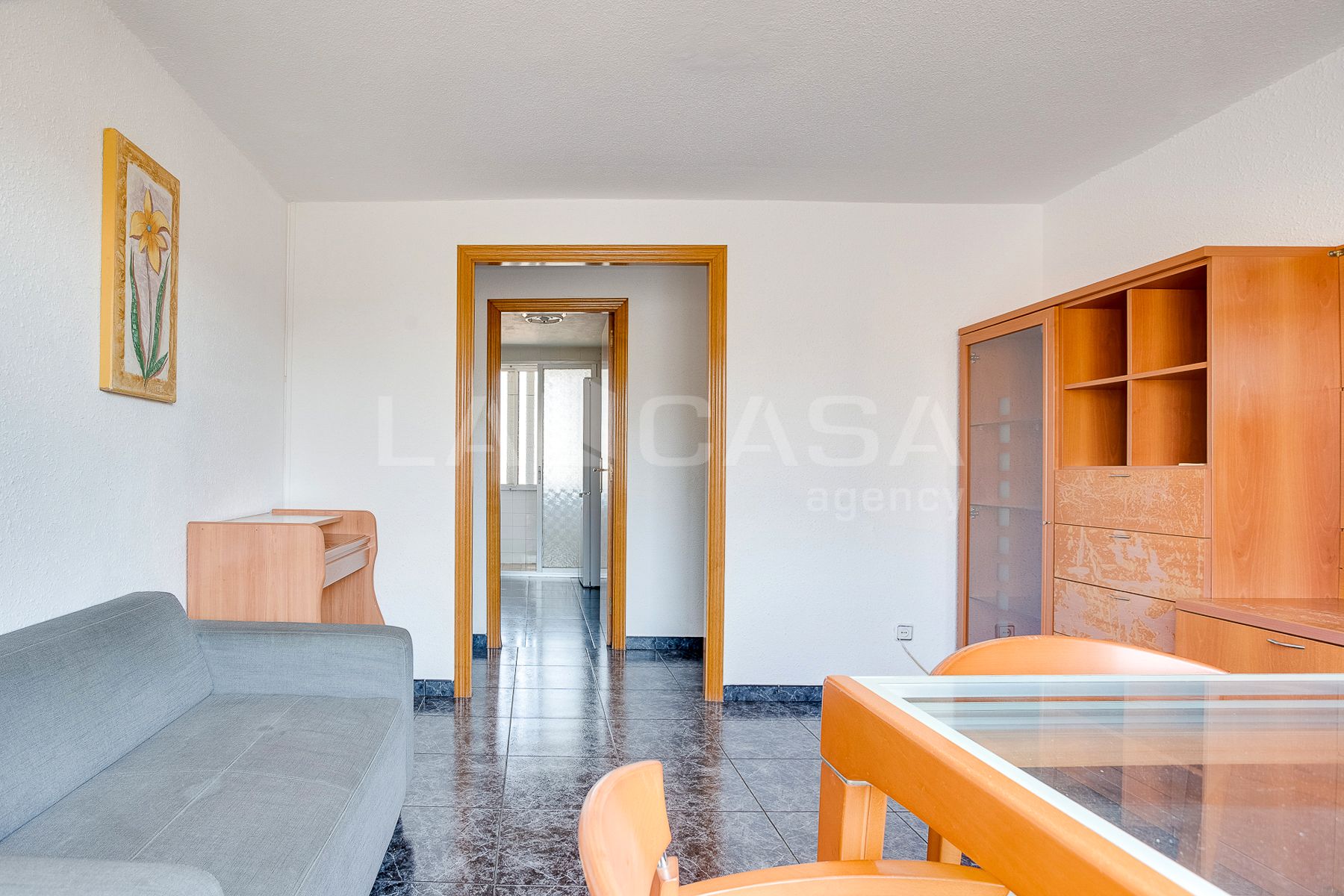 Sala d'estar de Pis en venda en L'Hospitalet de Llobregat amb Calefacció