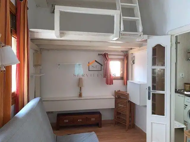 Habitación de Estudio en venta en Madrid con Aire acondicionado, Calefacción y Amueblado
