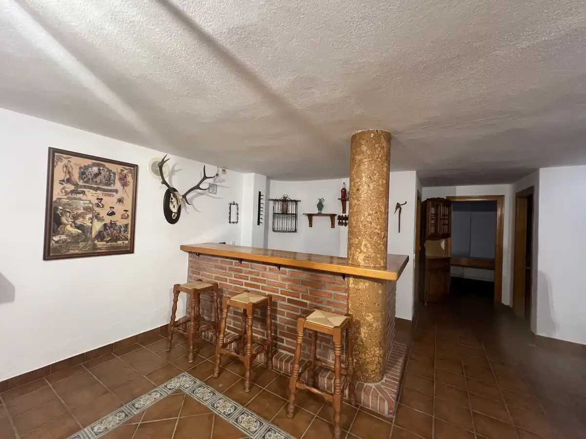 Casa adosada en venda en Marbella amb Terrassa i Alarma