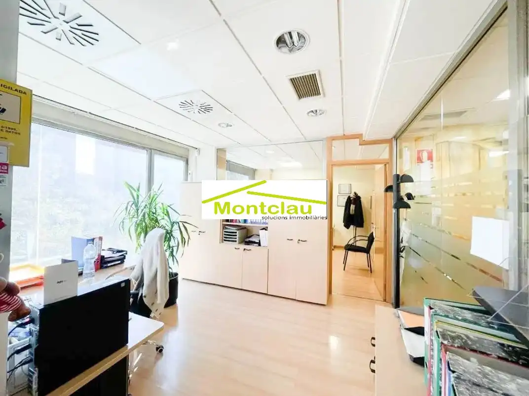 Office for rent in Mollet del Vallès  with Air Conditioner