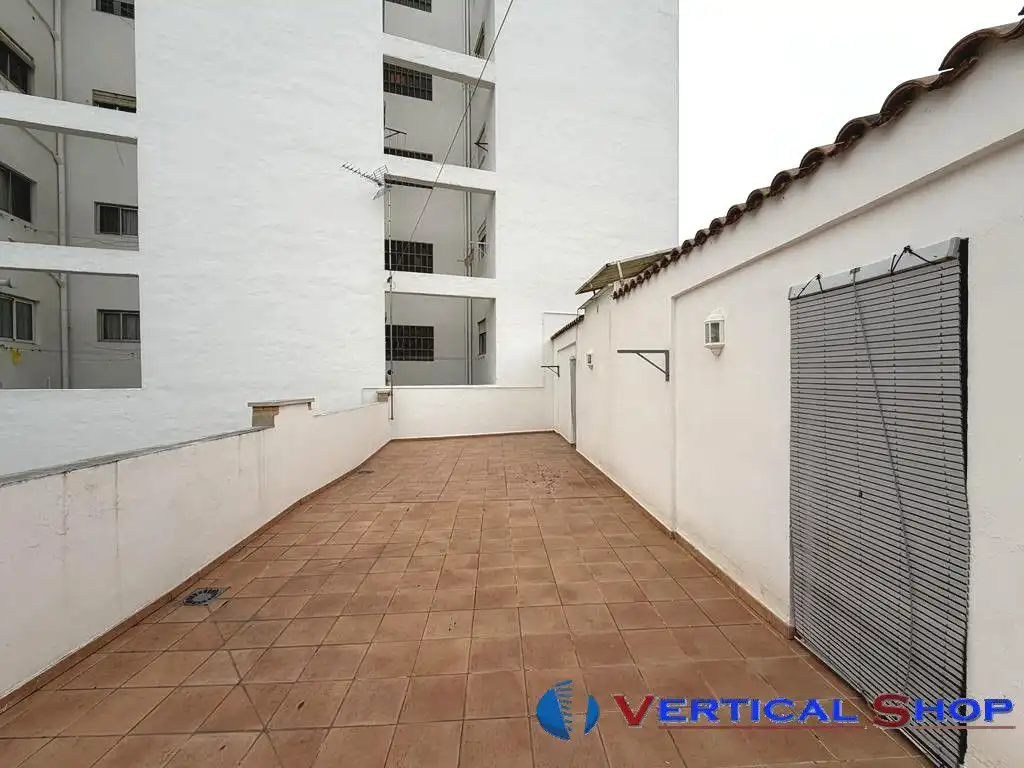 Vista exterior de Casa o chalet en venta en Villena con Aire acondicionado, Calefacción y Terraza
