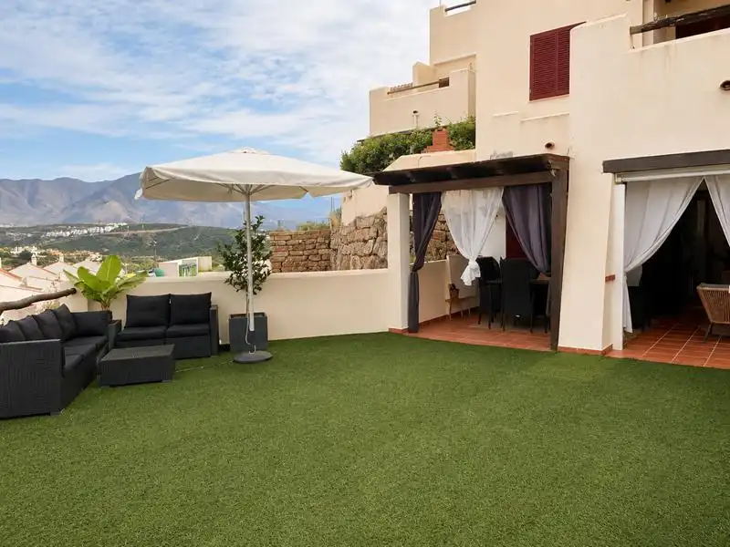 Flat with pool for sale in San Luis de Sabinillas, imagen 3