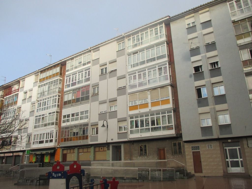 Vista exterior de Pis en venda en Gijón 