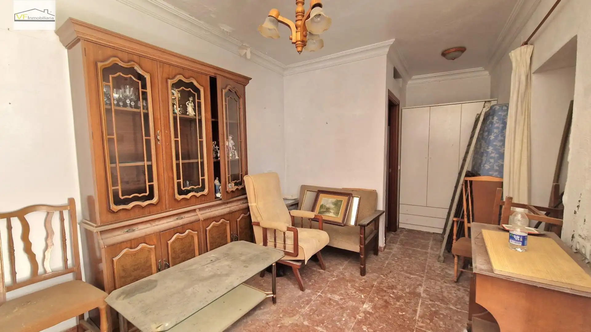 Sala d'estar de Casa adosada en venda en Almogía amb Traster i Balcó