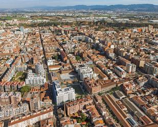 Vista exterior de Residencial en venda en Sabadell