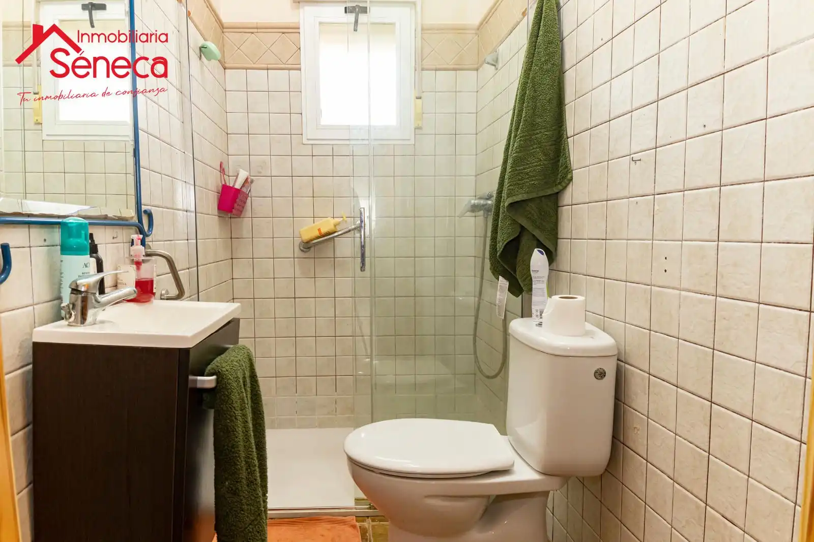 Badezimmer von Haus oder Chalet zum Verkauf in Almodóvar del Río mit Klimaanlage, Heizung und Terrasse
