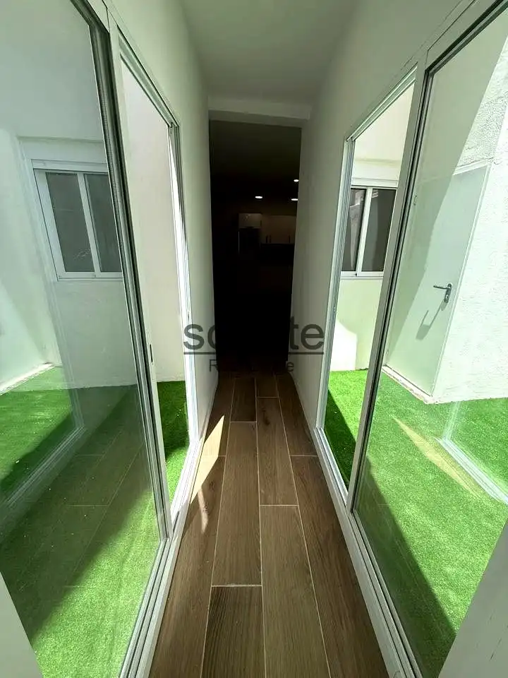 Planta baixa en venda en L'Hospitalet de Llobregat amb Parquet i Terrassa